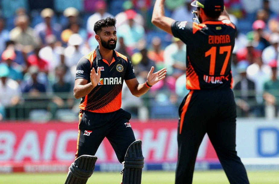 Mirpur's Light, 74 Overs and Shadman's 99: What the Scorecard Didn't Say Mirpur's Light, 74 Overs and Shadman's 99: What the Scorecard Didn't Say